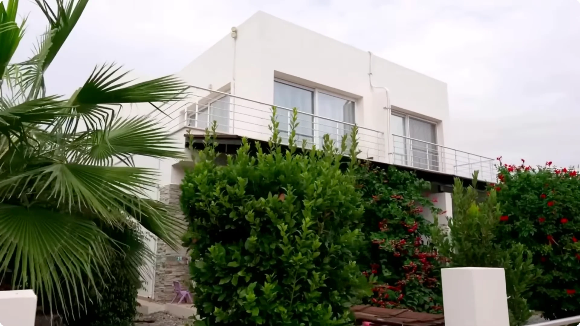 10 Backyard Landscaping Ideas That Transform Your Home Instantly screenshot 18