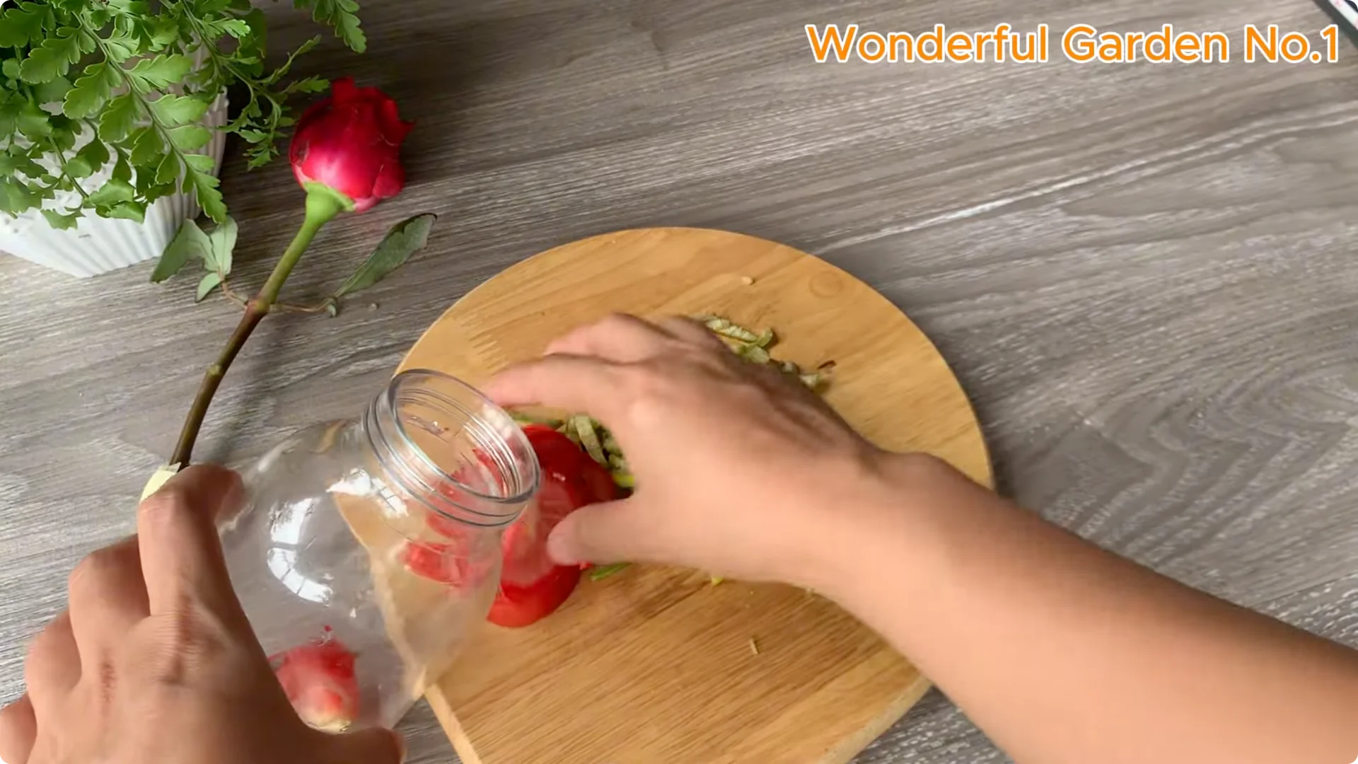 Propagate Roses with Bananas: 3 Easy Steps to Try Today screenshot 2